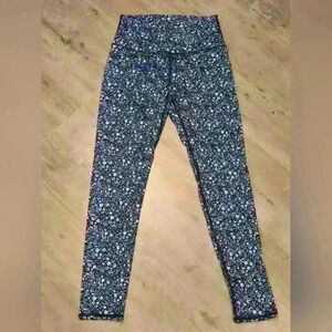 Aerie Floral Chill Play Leggings